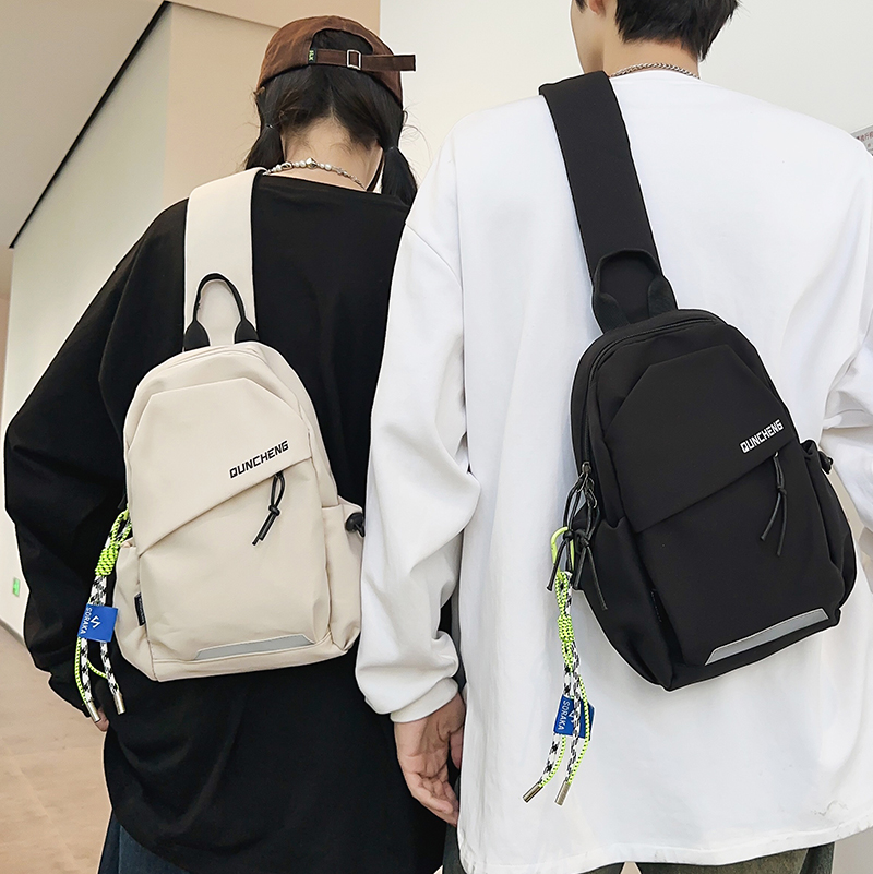 กระเป๋าCrossbodyชายไหล่เดี่ยวก - Tablet Shoulder Bag บทวิจารณ์และราคา